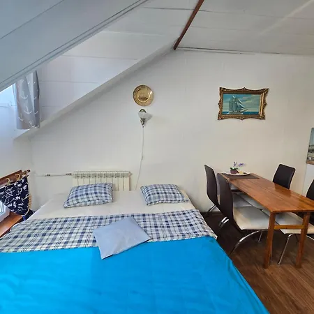 6a Meridian With Sauna