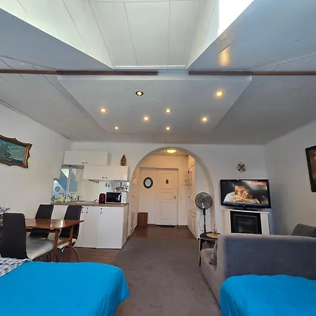 6a Meridian With Sauna