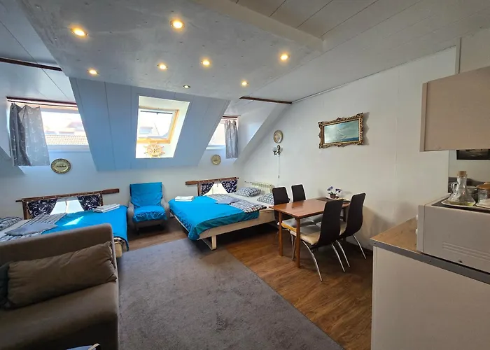 6a Meridian With Sauna 公寓 *